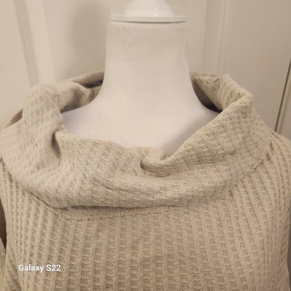 Free People "Stone Cold" Sweater. NWT. Size Small - Picture 2 of 12